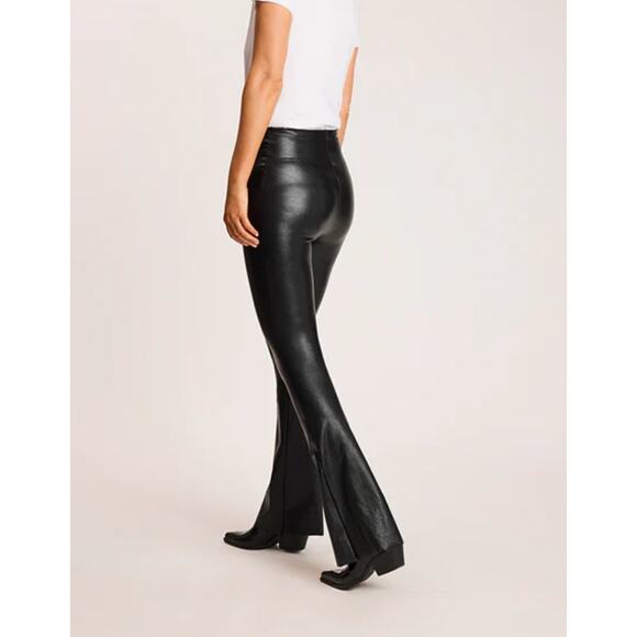 NWT Commando Faux Leather Flared Legging - Picture 3 of 8